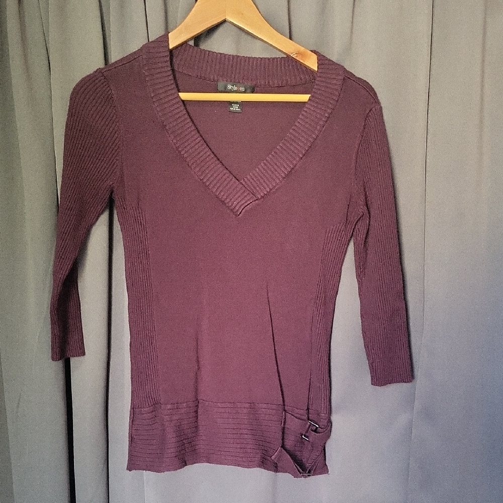 Women's Burgundy V-Neck Sweater